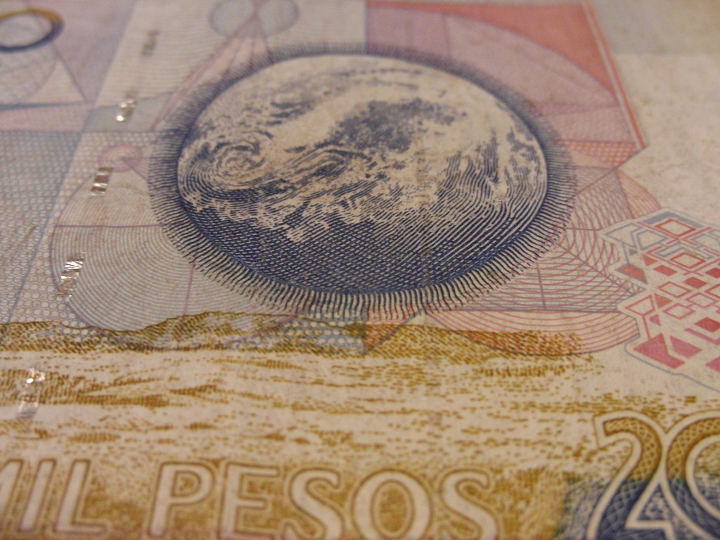 Banking, Cash & Money in Barranquilla: The Complete Expat Guide (2026)